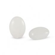 Natuursteen kralen melkkwarts ovaal White