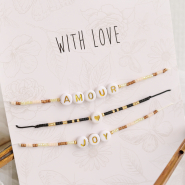 Inspiratiesets Trend alert: Miyuki armbanden met letterkralen