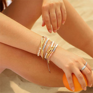 Inspiratiesets Maak persoonlijke armbanden met letterkralen DQ metaal
