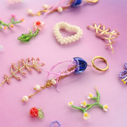 Inspiratiesets Creëer vrolijke sieraden met gehaakte glaskralen
