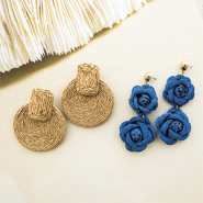 Nieuw Raffia en denim oorbellen