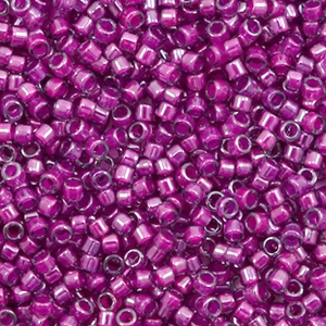 Miyuki kralen delica's 11/0 Fuchsia lined luster crystal