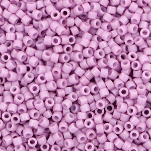 Miyuki kralen delica's 11/0 Duracoat opaque dyed crocus purple DB-2136