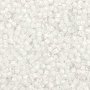 Miyuki kralen delica's 11/0 White lined AB crystal DB-66