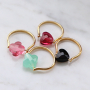 Deze leuke armbandjes maak je met de nieuwste fashion facet kralen: