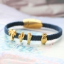 Eigentijdse stoer-chique sieraden maak je zelf met ons mega leuke Trendy plat koord denim en trendy gestikt koord, d&eacute; trend van nu!