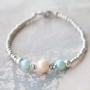 Cre&euml;er een vrolijke zomerlook met onze glaskralen pearl glitter en DQ metalen kralen&hellip; 